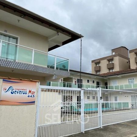 Cond Severos Mar L Apto- 16 C/ Piscina Ubatuba Eksteriør bilde